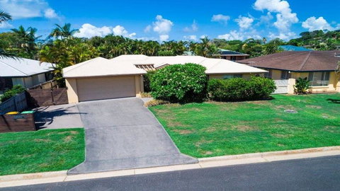 Frangipani Hideaway - Accommodation Yamba 0