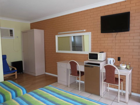 Fullarton Motor Lodge - Accommodation Yamba 2