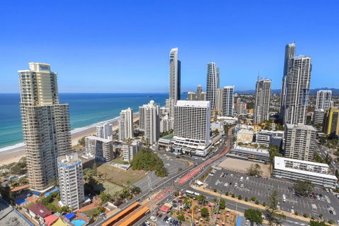 GCR Crown Towers Resort Private Apartment - Accommodation Yamba 3