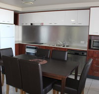 Gold Coast Chevron Apartment - Accommodation Yamba