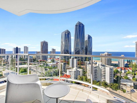 Gold Tower Private 2 Bedroom Dual Key - Accommodation Yamba 0