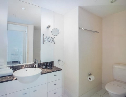 Gorgeous Riverview Apartment. Chevron Renaissance - Accommodation Yamba 2