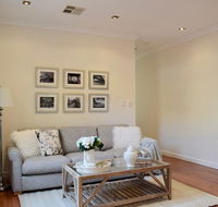 Gorgeous Row Terrace near Sydney Harbour Bridge - Accommodation Yamba