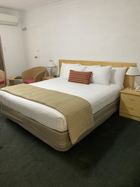 Grand Country Lodge - Accommodation Yamba 2