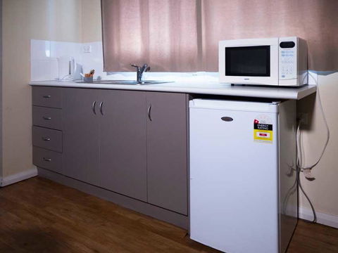 Great Western Travel Village - Accommodation Yamba 1