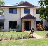 Gumtrees - Accommodation Yamba
