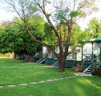 Gundagai Cabins  Tourist Park - Accommodation Yamba