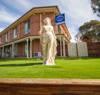 Hamilton's Queanbeyan Motel - Accommodation Yamba