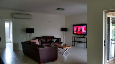 Hampton On Toner - Accommodation Yamba 1