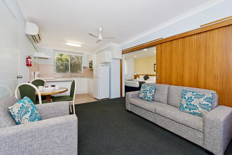 Haven Waters Motel & Apartments - Accommodation Yamba 3