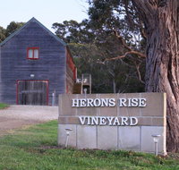 Herons Rise Vineyard Accommodation - Accommodation Yamba
