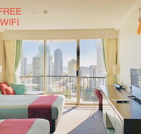 High Floor Twin Share with Ocean View at Surfers Paradise - Hotel Studio - Accommodation Yamba