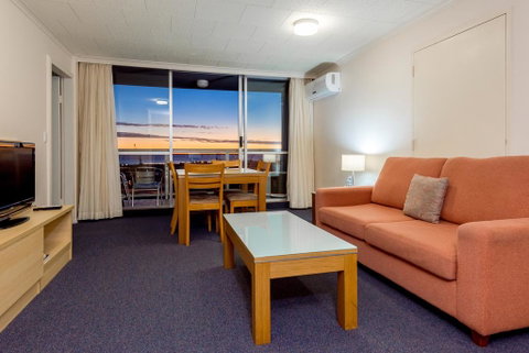 Highpoint International - Accommodation Yamba 0