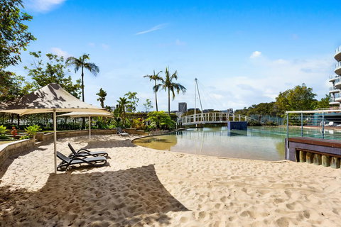 Homebush Bay Self-Contained Modern Two-Bedroom Apartments (BEN) - Accommodation Yamba 0