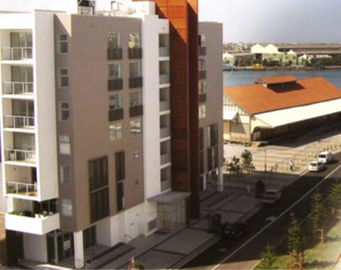 Honeysuckle Executive Suites - Accommodation Yamba 1