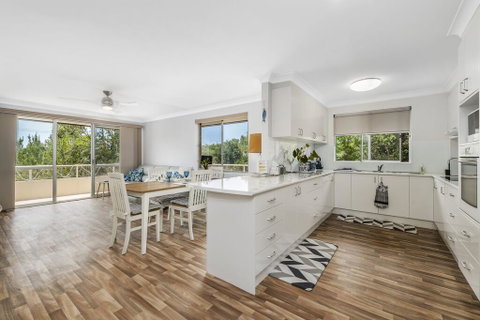 HOPEVIEW HAVEN 5 - DUNBOGAN ACCOMODATiON - Accommodation Yamba 2