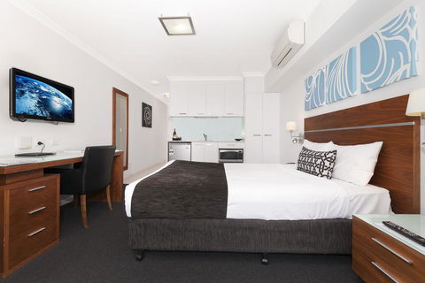 Hotel Chino - Accommodation Yamba 1