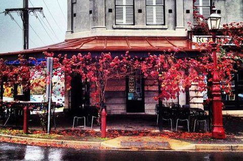 Hotel Frangos - Accommodation Yamba 1