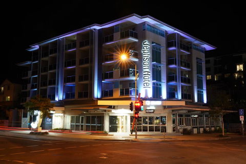 Jephson Hotel & Apartments - Accommodation Yamba 0