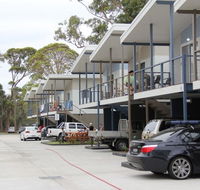 Jervis Bay Holiday Cabins - Accommodation Yamba