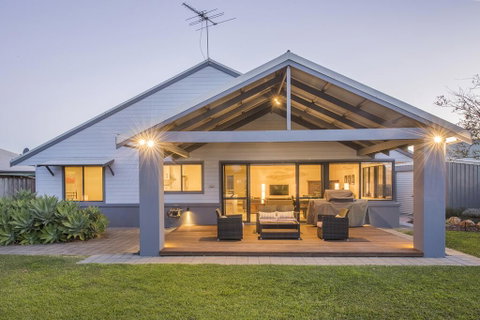 Jiia Jiia - Accommodation Yamba 0