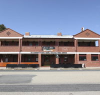Kaneira Hotel - Accommodation Yamba