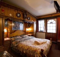 Karelia Alpine Lodge - Accommodation Yamba