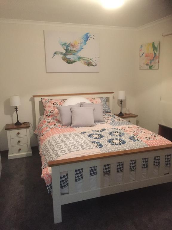 Mount Lonarch VIC Accommodation Yamba