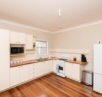 Kinross on Cox Sweet Neat  Simple  Wifi - Accommodation Yamba