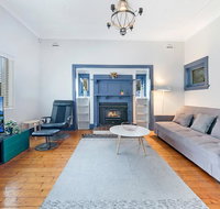 KOZYGURU ARNCLIFFE SYDNEY AIRPORT RENOVATED COTTAGE 3 BED HOUSE NAR232 - Accommodation Yamba