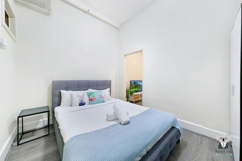 KOZYGURU Kings Cross SKY GARDEN Studio CBD - Accommodation Yamba 1