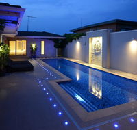 Kraimorie Large family beach house with pool superb water views pool and games room - Accommodation Yamba