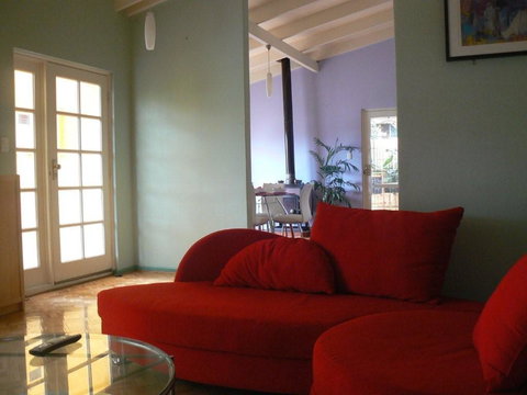 La Cote D Or - Mediterranean Cottage - Accommodation Yamba 3