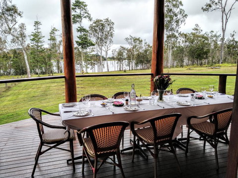 Lake Tinaroo Waterfrontage - Accommodation Yamba 1