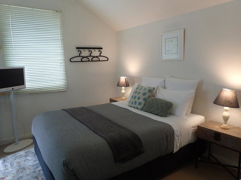 Lauristina Spa Cottage - Accommodation Yamba 3