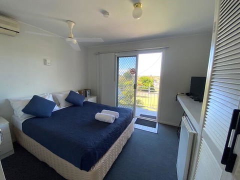 Leisure-Lee Holiday Apartments - Accommodation Yamba 1