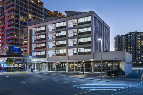 Link Portside - Accommodation Yamba 0