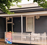 Lucys Artist Cottage - Accommodation Yamba