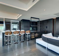 Luxe Haus - Accommodation Yamba