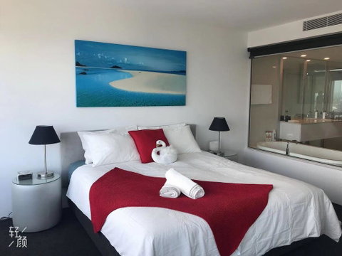 Luxury 3 Bedroom In Heart Of Surfers Paradise - Accommodation Yamba 1