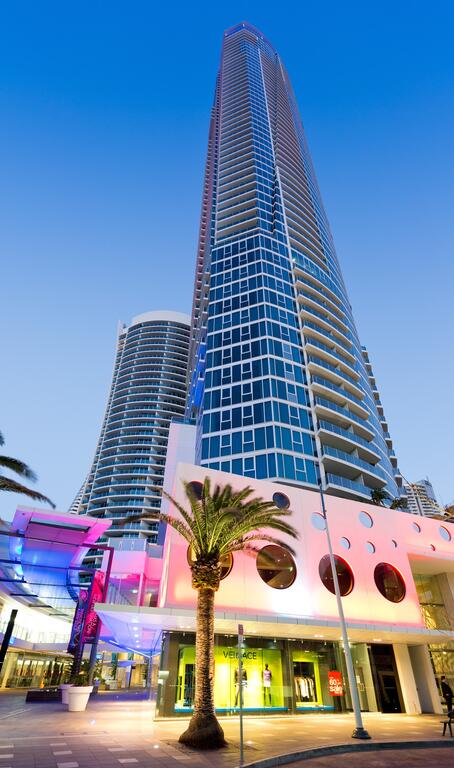Luxury Hotel With Ocean View In Surfers Paradise - Accommodation Yamba 3