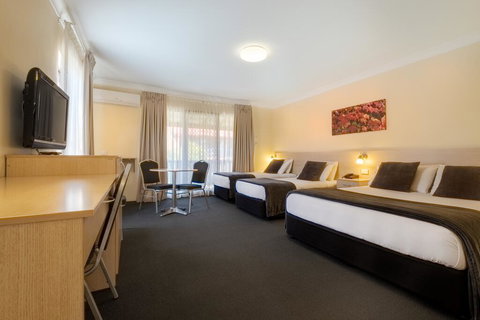 Maclin Lodge Motel - Accommodation Yamba 1