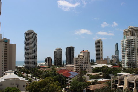 Main Beach Apartment At The Meriton - Accommodation Yamba 0