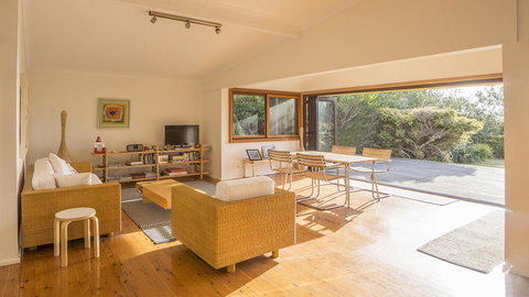 Malibu Drive 20 Bawley Point NSW - Accommodation Yamba 0