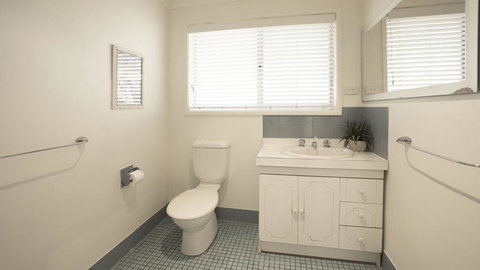 Malibu Drive 20 Bawley Point NSW - Accommodation Yamba 3