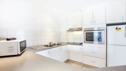 Mari Court Resort - Accommodation Yamba 3