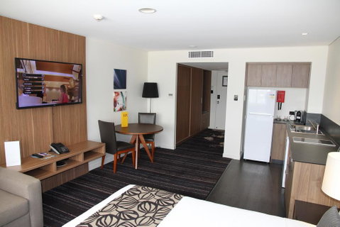 Mercure Gladstone - Accommodation Yamba 3