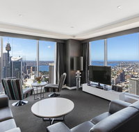 Meriton Suites World Tower - Accommodation Yamba