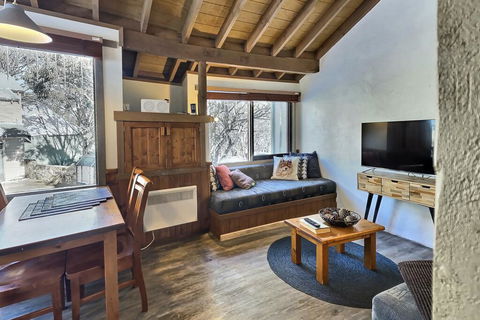 Merrigang Chalet, Dinner Plain - Accommodation Yamba 2