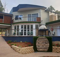Merry Mary - Accommodation Yamba